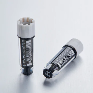艾本德Eppendorf CryoStorage Vial，無菌, 無菌, 0.5 mL, 不含 DNase、RNase、人類 DNA 和內(nèi)毒素；外螺紋，預(yù)先加蓋灰色管蓋，帶 2D SafeCode 